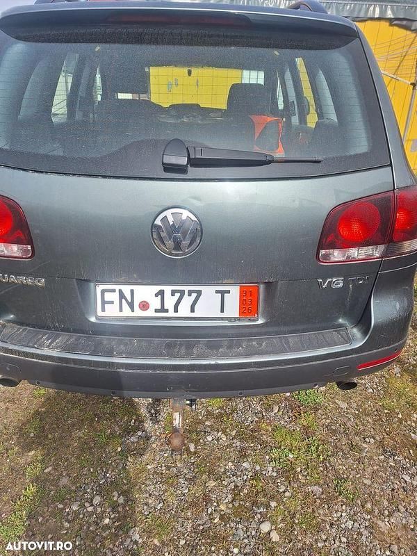 Second-hand VW Touareg R 174 CP (127 kW) 2007 Culoareverde SUV