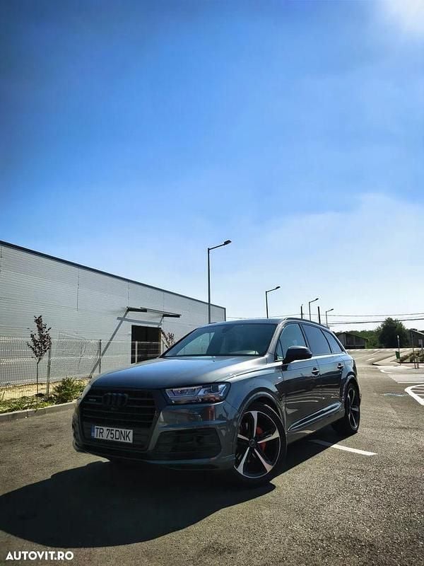Culoaregri Utilizat 2017 Audi Q7 S-Line SUV | 32.000 EUR (Preț OK) - Imagine 1/4