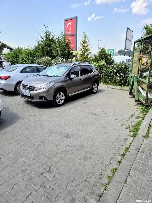 Second-hand Peugeot 2008 120 CP (88 kW) 2014 Maro SUV