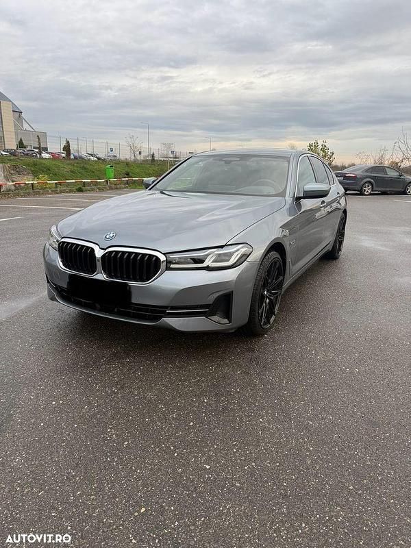 Culoaregri Utilizat 2021 BMW 530e Berlinǎ | 36.000 EUR (Puțin scump) - Imagine 1/4