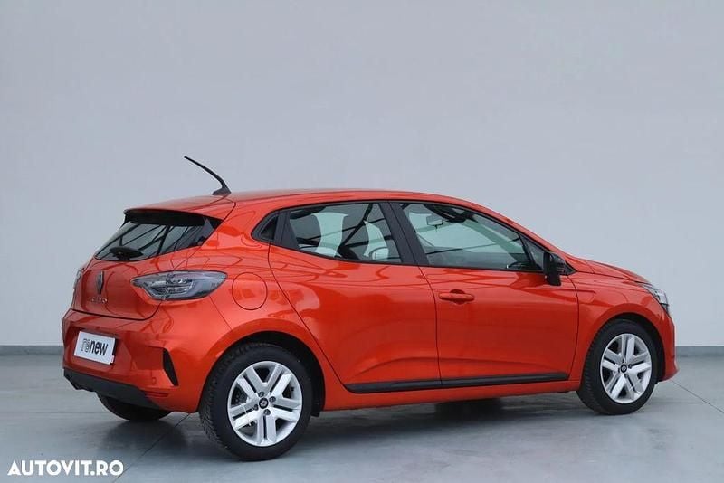 Second-hand Renault Clio V 90 CP (66 kW) 2025 Culoareportocaliu Hatchback