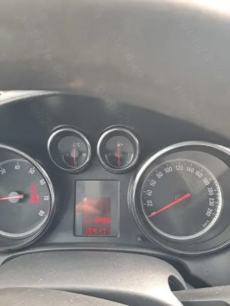 Utilizat 2012 Opel Astra | 4.850 EUR (Preț OK) - Imagine 1/4