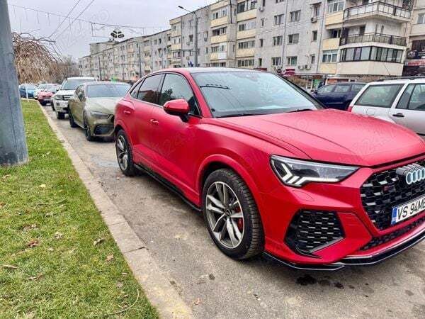 Rosu Utilizat 2023 Audi RS Q3 Sport SUV | 69.000 EUR - Imagine 1/3