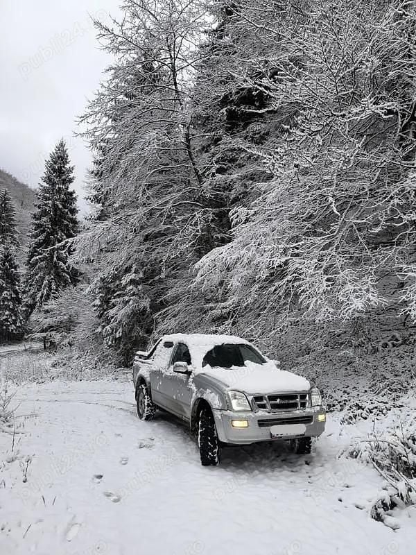 Second-hand Isuzu D-Max 131 CP (96 kW) 2005