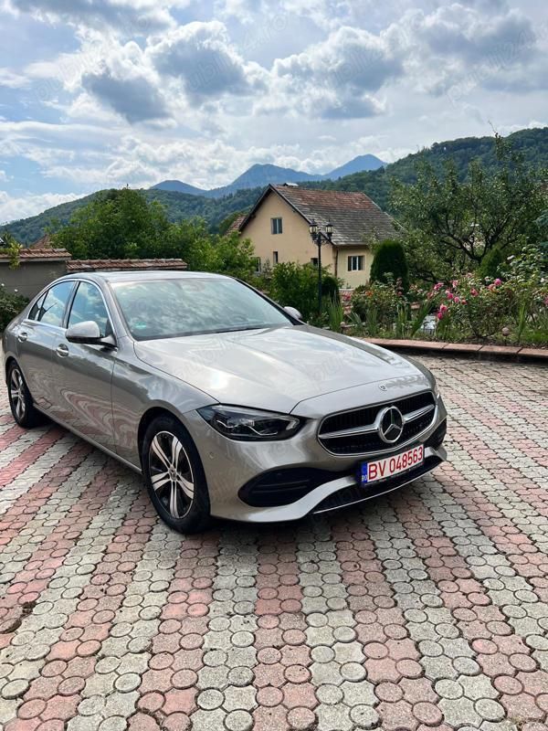 Utilizat 2022 Mercedes C200 Avantgarde Berlinǎ | 38.800 EUR - Imagine 1/4