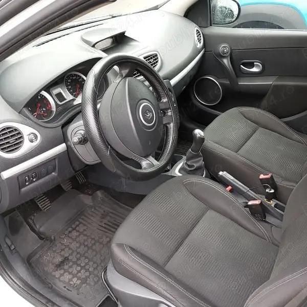 Second-hand Renault Clio GrandTour 90 CP (66 kW) 2011 Alb Break