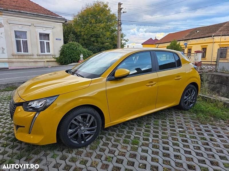 Second-hand Peugeot 208 75 CP (55 kW) 2021 Culoaregalbeuriu Hatchback