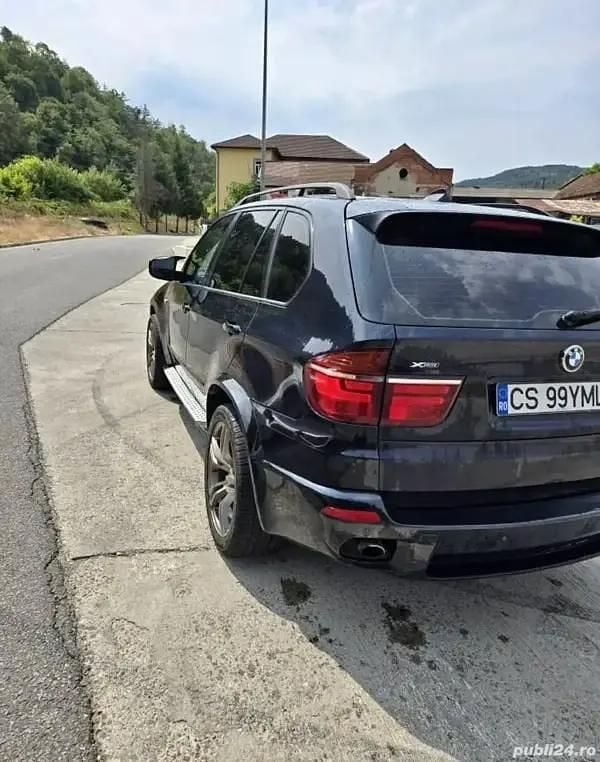 Utilizat 2009 BMW X5 SUV | 8.200 EUR (Super Preț) - Imagine 1/4