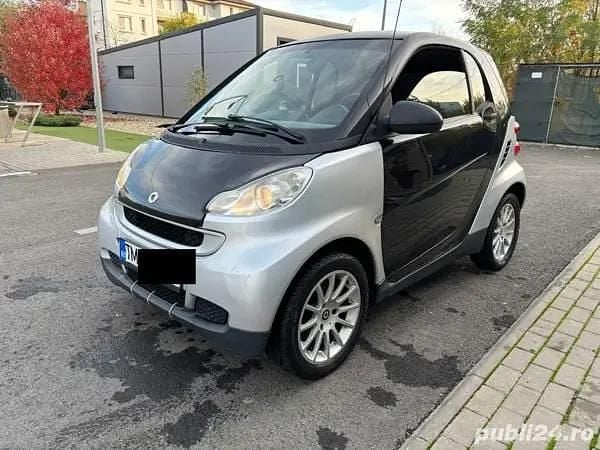 Negru Utilizat 2008 Smart ForTwo Coupé Coupe | 2.750 EUR - Imagine 1/4