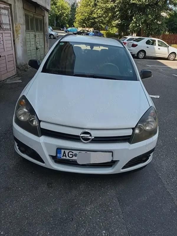Utilizat 2006 Opel Astra Break | 1.450 EUR (Preț bun) - Imagine 1/4