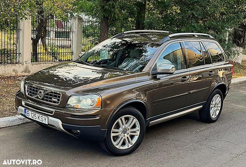 Culoaremaro Utilizat 2011 Volvo XC90 R-Design SUV | 12.250 EUR (Puțin scump) - Imagine 1/4