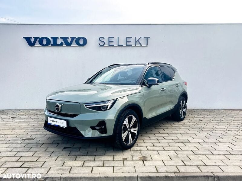 Verde Utilizat 2023 Volvo XC40 Ultimate SUV | 46.569 EUR (Scump) - Imagine 1/4