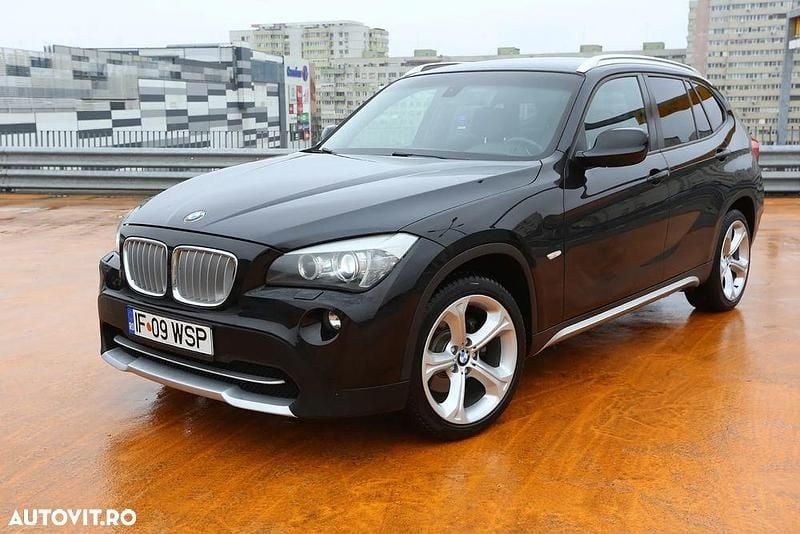 Culoarenegru Utilizat 2010 BMW X1 xLine SUV | 6.990 EUR (Preț bun) - Imagine 1/4