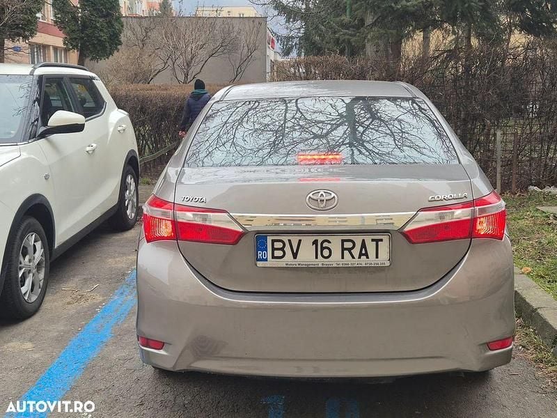 Second-hand Toyota Corolla Terra 99 CP (72 kW) 2016 Culoarebej Berlinǎ