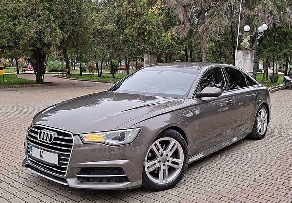 Second-hand Audi A6 Comfort 210 CP (154 kW) 2016 Maro Berlinǎ
