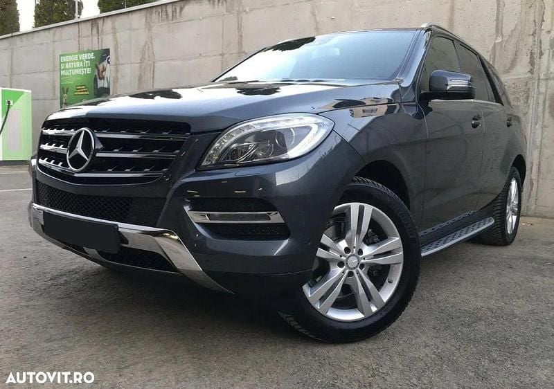 Culoaregri Utilizat 2016 Mercedes ML250 SUV | 19.900 EUR (Preț OK) - Imagine 1/4