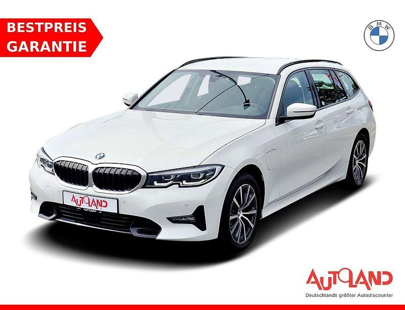 Utilizat 2021 BMW 320 Sport Line Break | 32.341 EUR - Imagine 1/1