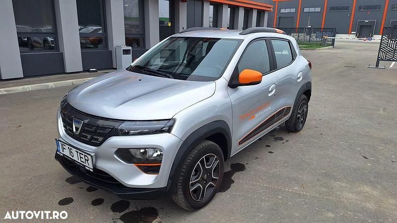 Culoareargint Utilizat 2022 Dacia Spring Essentiel Hatchback | 8.591 EUR (Preț OK) - Imagine 1/4