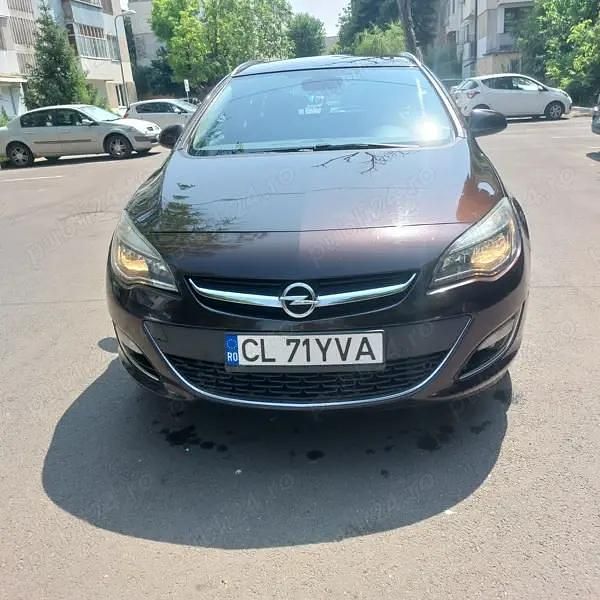 Utilizat 2015 Opel Astra Sport Break | 5.200 EUR (Preț OK) - Imagine 1/4