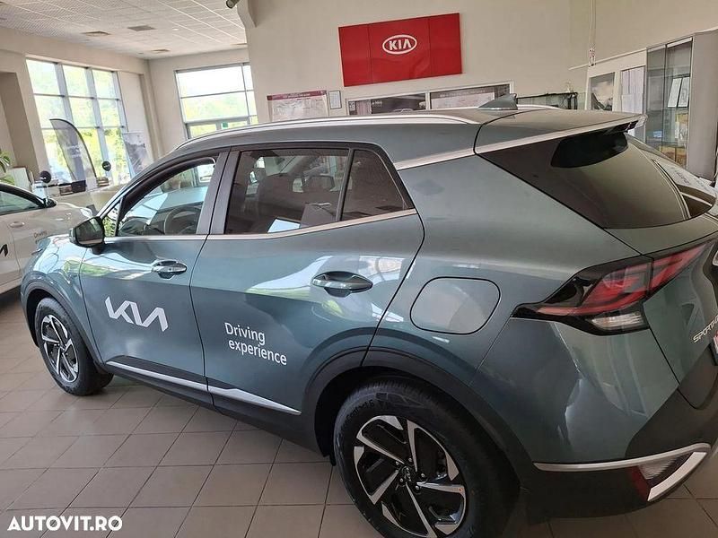 Alte culori Nouă 2025 Kia Sportage Style SUV | 31.744 EUR (Puțin scump) - Imagine 1/4