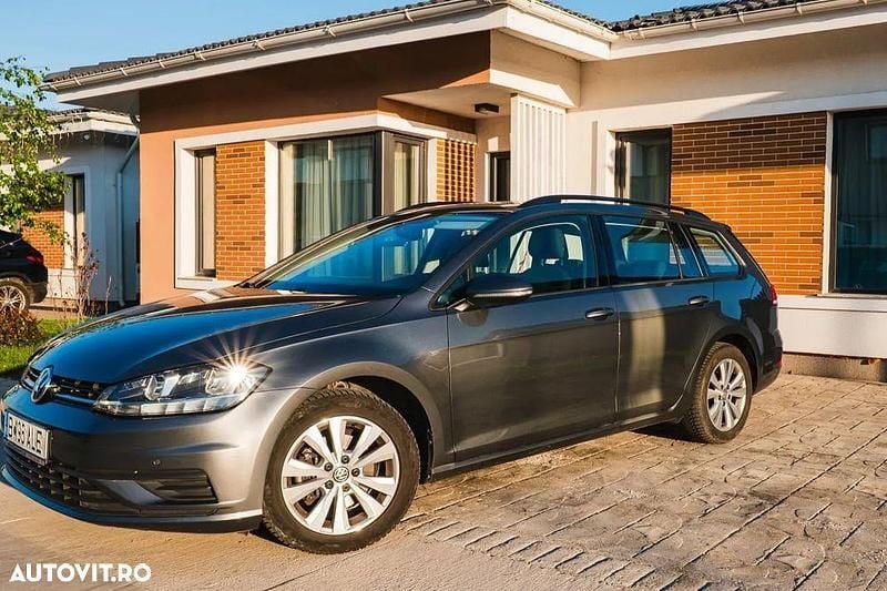 Gri Utilizat 2019 VW Golf VII Trendline Break | 10.700 EUR (Preț bun) - Imagine 1/4