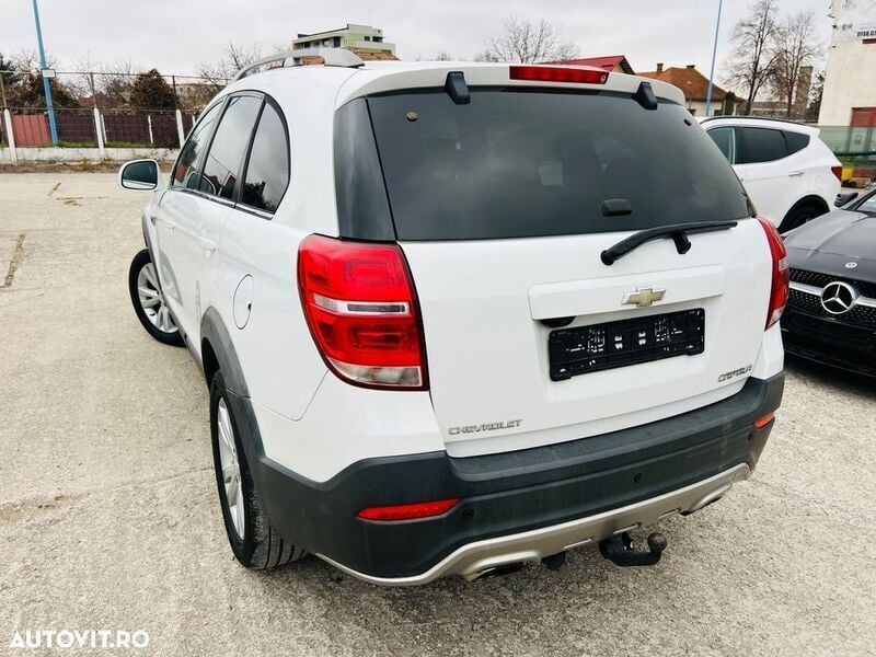 Second-hand Chevrolet Captiva LTZ 184 CP (135 kW) 2014 Alb SUV