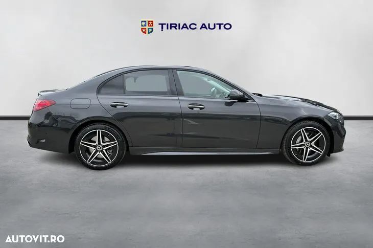 Second-hand Mercedes C300e AMG line 204 CP (150 kW) 2024 Gri Berlinǎ