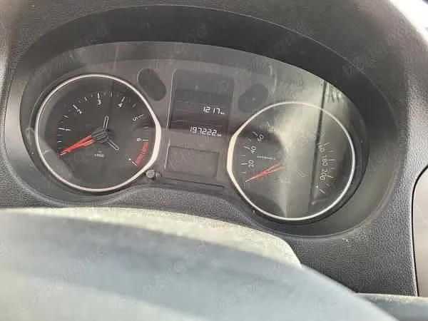 Utilizat 2018 Citroën C-Elysee I Berlinǎ | 8.800 EUR - Imagine 1/4