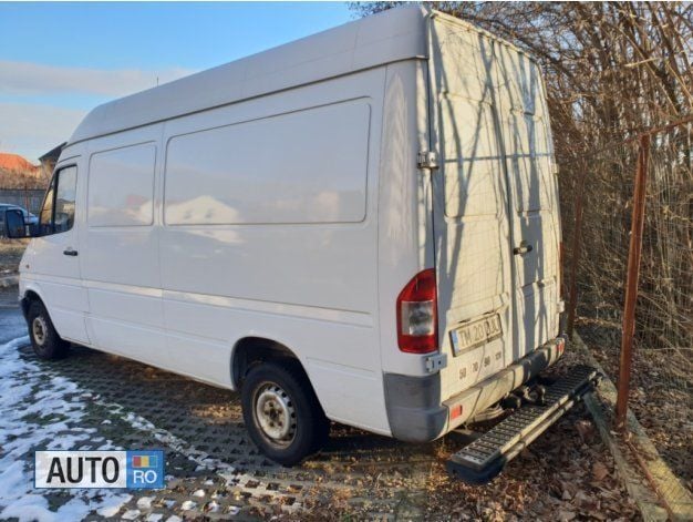 Second-hand Mercedes Sprinter 80 CP (58 kW) 2001 Alb Van
