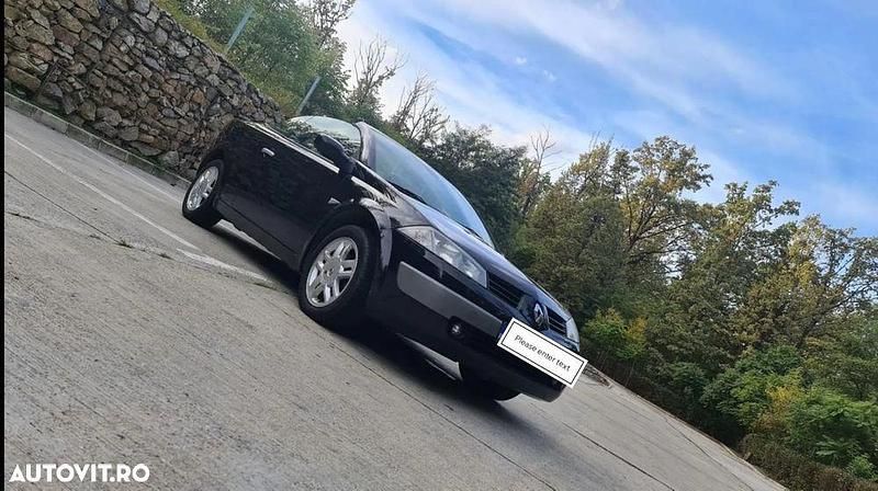 Culoarenegru Utilizat 2005 Renault Mégane Cabriolet Cabrio | 2.200 EUR - Imagine 1/4