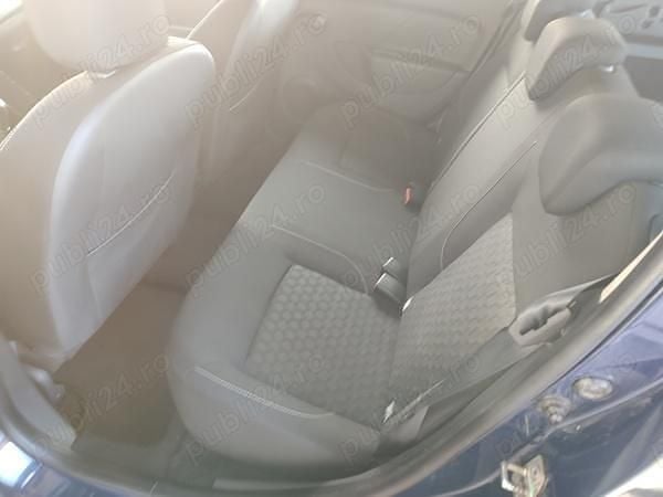 Second-hand Dacia Logan 90 CP (66 kW) 2015 Albastru Berlinǎ