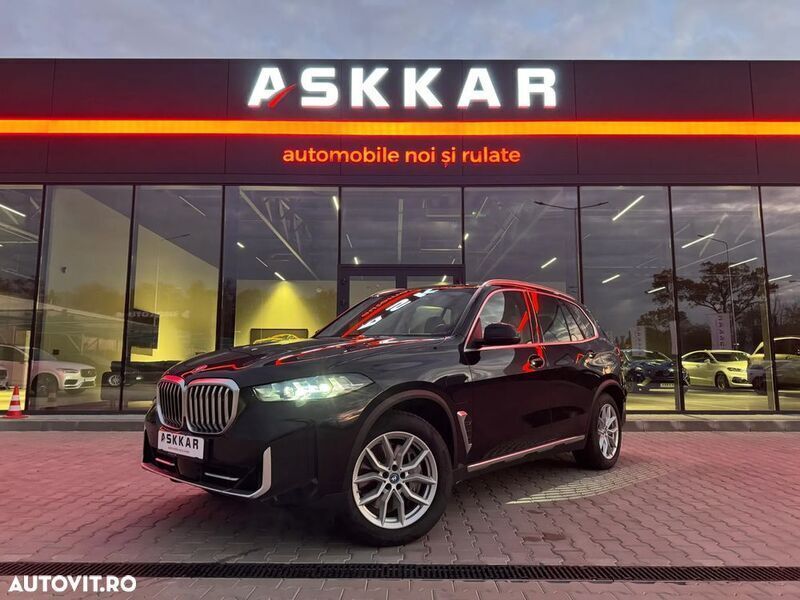 Negru Utilizat 2023 BMW X5 Sport Line SUV | 79.617 EUR (Preț OK) - Imagine 1/4