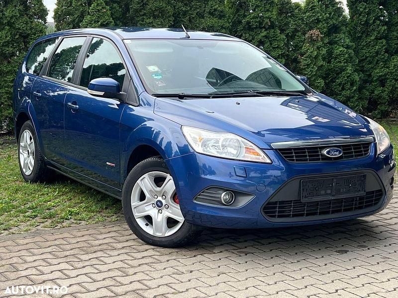 Culoarealbastru Utilizat 2010 Ford Focus Break | 2.499 EUR (Preț OK) - Imagine 1/4