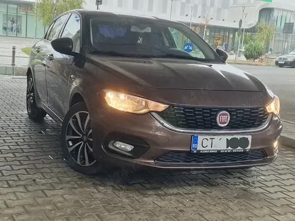 Utilizat 2016 Fiat Tipo Berlinǎ | 7.990 EUR - Imagine 1/4
