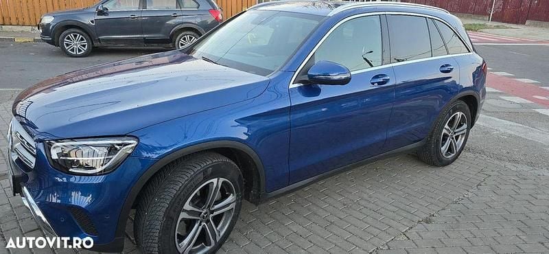 Albastru Utilizat 2022 Mercedes GLC200 Exclusive SUV | 39.999 EUR (Preț OK) - Imagine 1/4