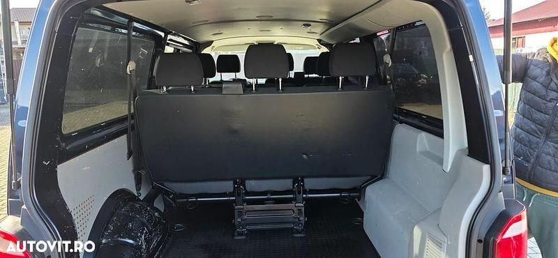 Second-hand VW T6.1 Highline 150 CP (110 kW) 2019 Culoarealbastru Van