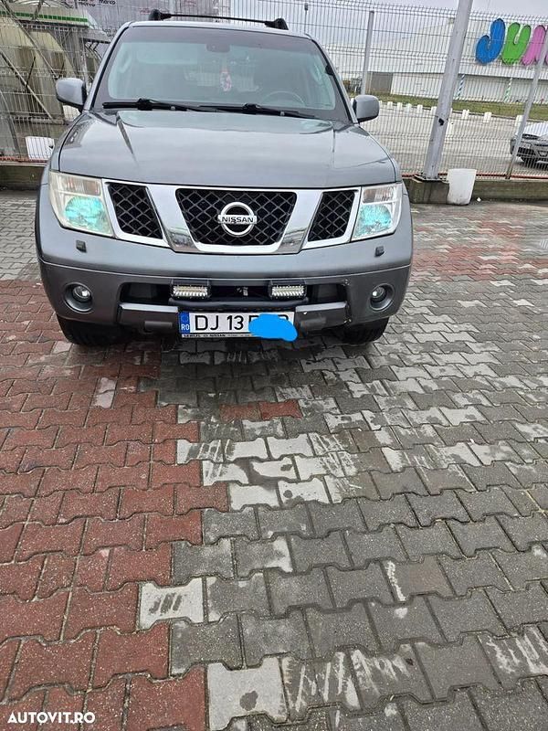 Culoaregri Utilizat 2007 Nissan Pathfinder Premium Edition SUV | 6.900 EUR (Preț OK) - Imagine 1/4