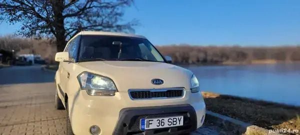 Utilizat 2009 Kia Soul SUV | 3.050 EUR - Imagine 1/4