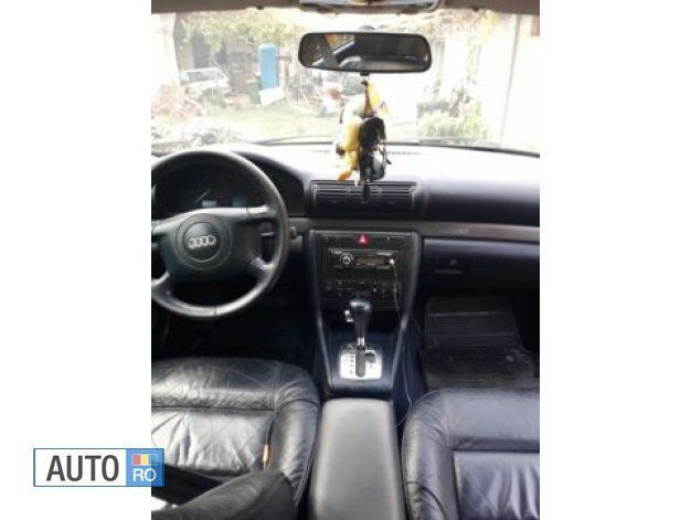 Albastru Utilizat 2000 Audi A4 Break | 1.500 EUR - Imagine 1/4