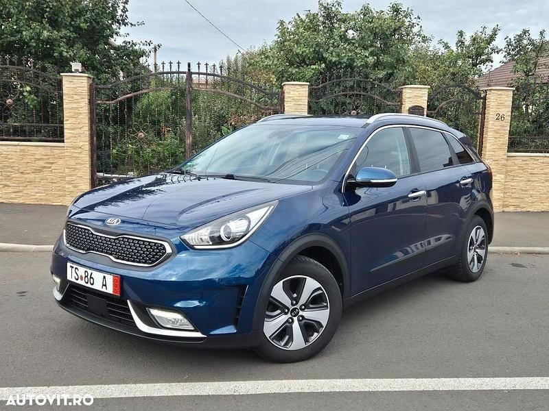 Culoarealbastru Utilizat 2017 Kia Niro Spirit SUV | 12.990 EUR (Preț OK) - Imagine 1/4