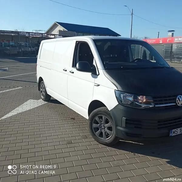 Utilizat 2017 VW T6 Van | 12.499 EUR (Super Preț) - Imagine 1/4