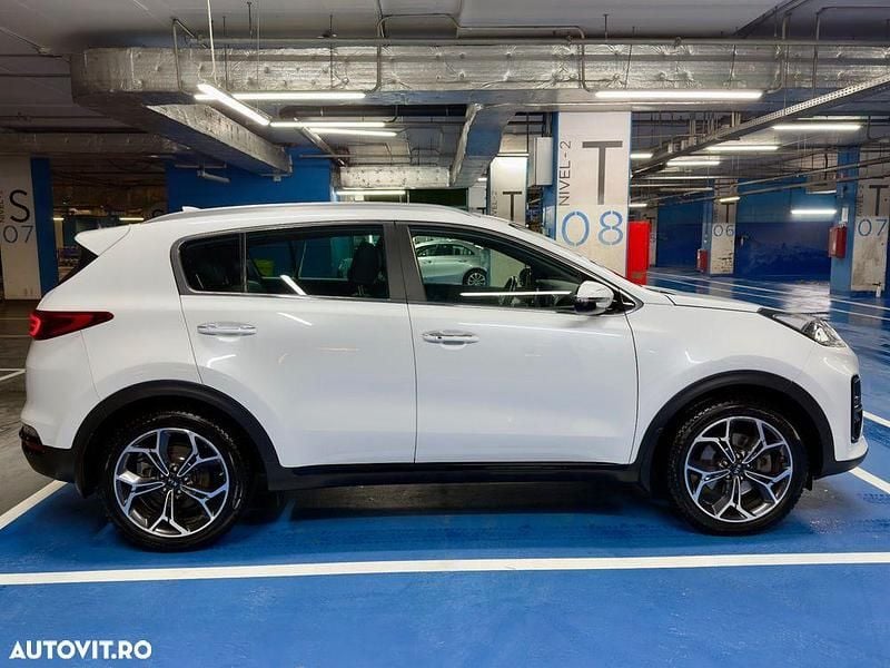 Second-hand Kia Sportage GT-Line 136 CP (100 kW) 2021 Culoarealb SUV