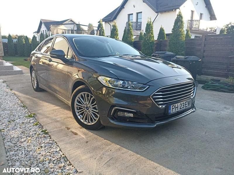 Culoaregri Utilizat 2021 Ford Mondeo Titanium Berlinǎ | 13.900 EUR (Super Preț) - Imagine 1/4