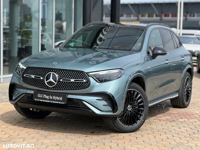 Verde Nouă 2025 Mercedes GLC300e SUV | 84.923 EUR (Scump) - Imagine 1/4