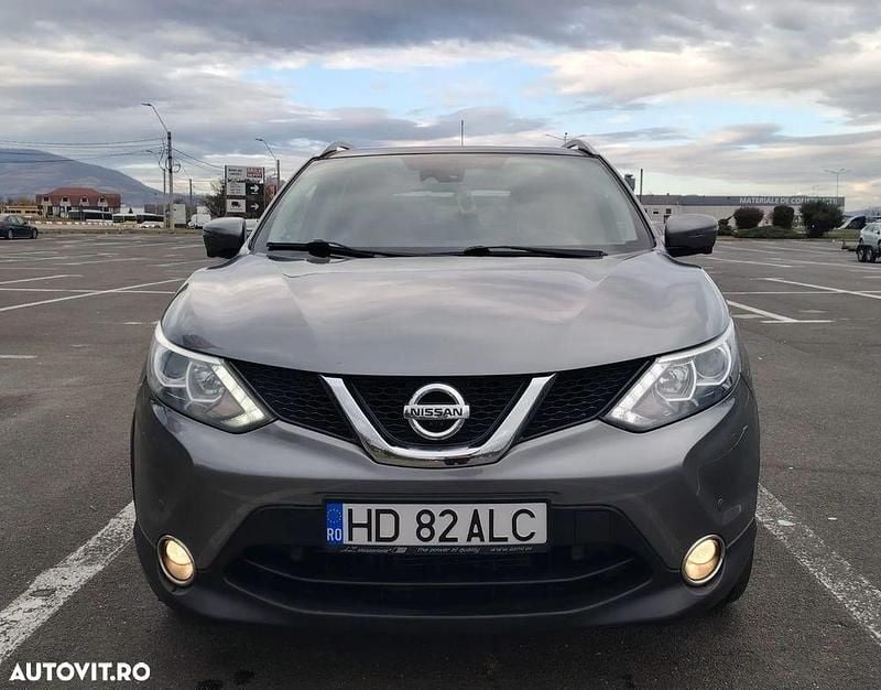 Culoaregri Utilizat 2017 Nissan Qashqai 360º SUV | 10.700 EUR (Preț bun) - Imagine 1/4