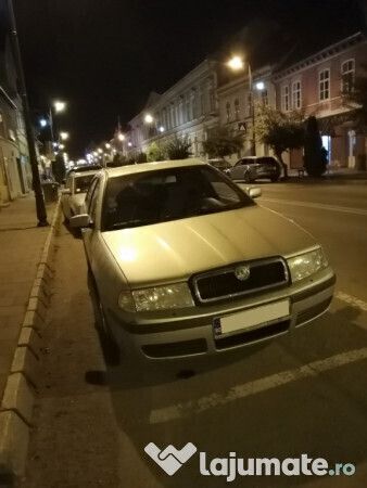 Gri Utilizat 2002 Skoda Octavia Berlinǎ | 2.800 EUR - Imagine 1/1