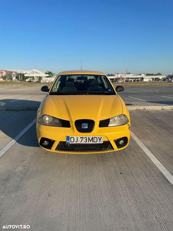 Culoaregalbeuriu Utilizat 2007 Seat Ibiza | 2.199 EUR (Super Preț) - Imagine 1/4