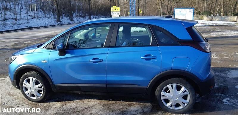 Second-hand Opel Crossland X Enjoy 110 CP (80 kW) 2017 Culoarealbastru SUV