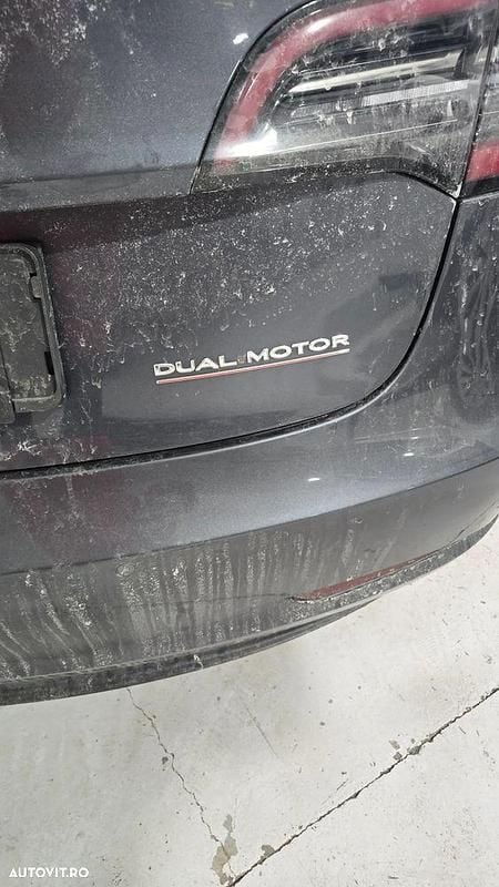 Second-hand Tesla Model 3 Performance 392 kW (534 CP) 2019 Culoaregri Berlinǎ