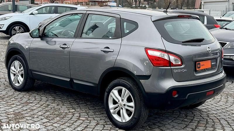 Second-hand Nissan Qashqai 130 CP (95 kW) 2012 Culoaregri SUV